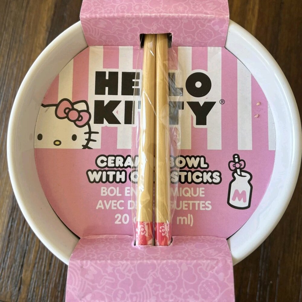 Hello Kitty Ramen Bowl w Chopsticks 20oz Sanrio Kawaii Pink NWT